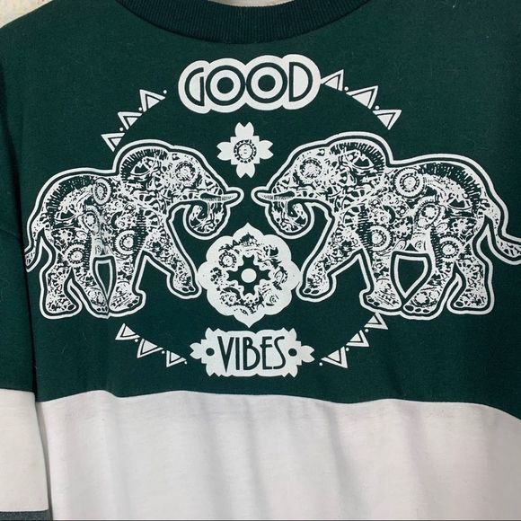 GUC Good Vibes Sweatshirt WARM! - Picture 6 of 6